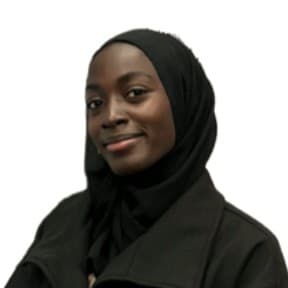 Portrait of Aisha Adamu, co-founder and CEO of Rebuild & Rise